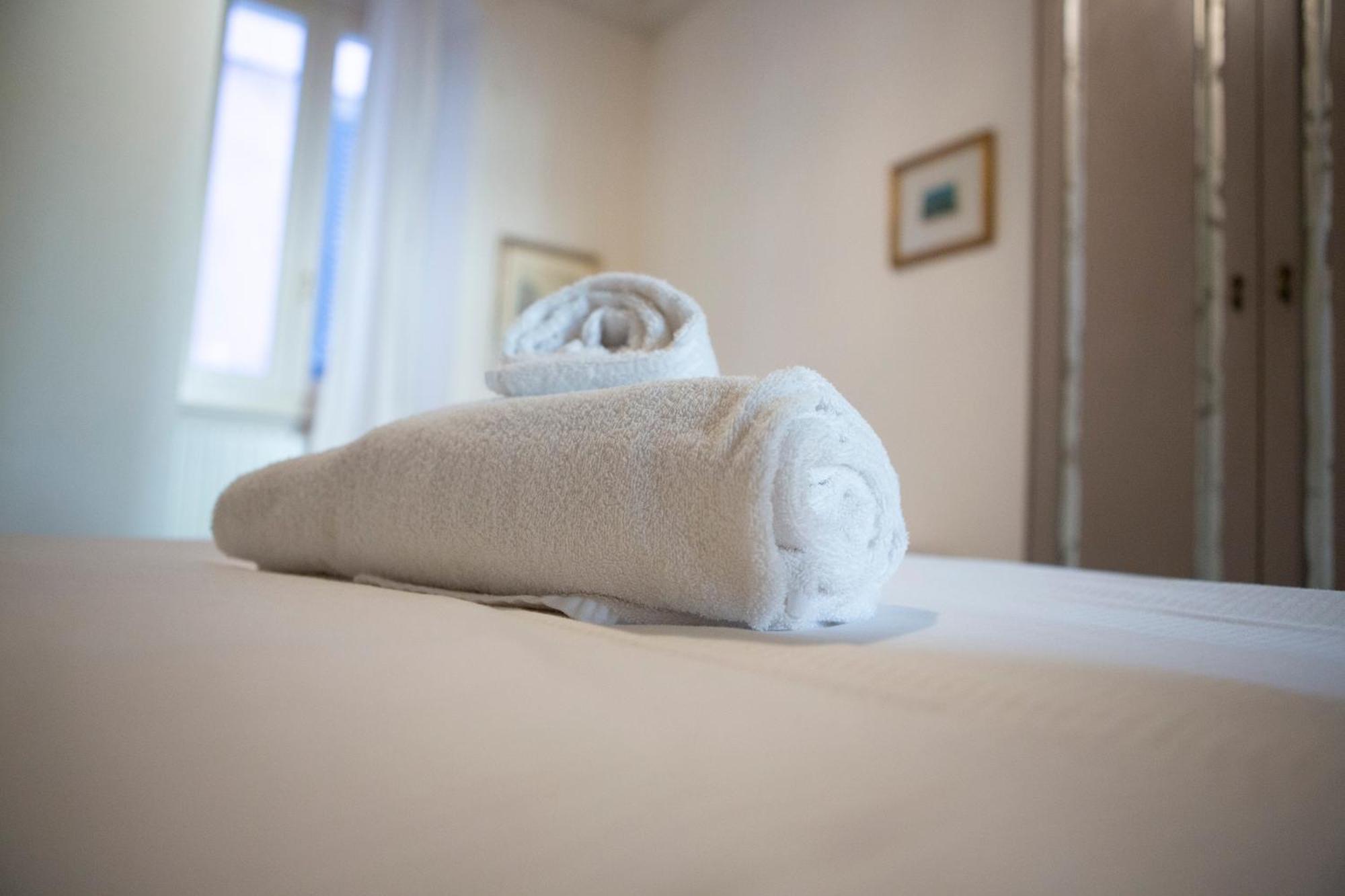 Dimora Storica Vicolo Del Volto Apartment Iseo Ngoại thất bức ảnh